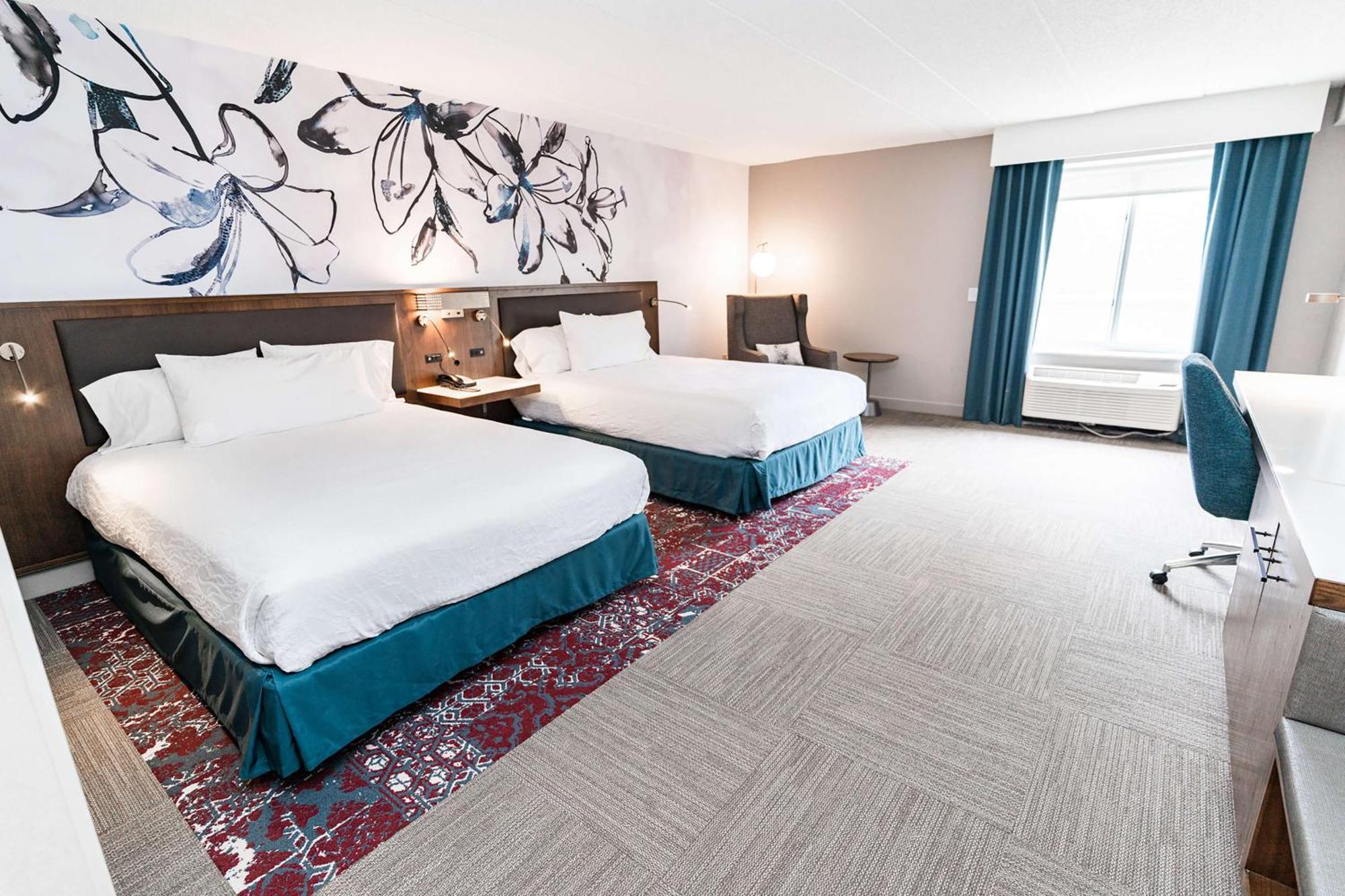 Hilton Garden Inn Fairfax Exterior photo